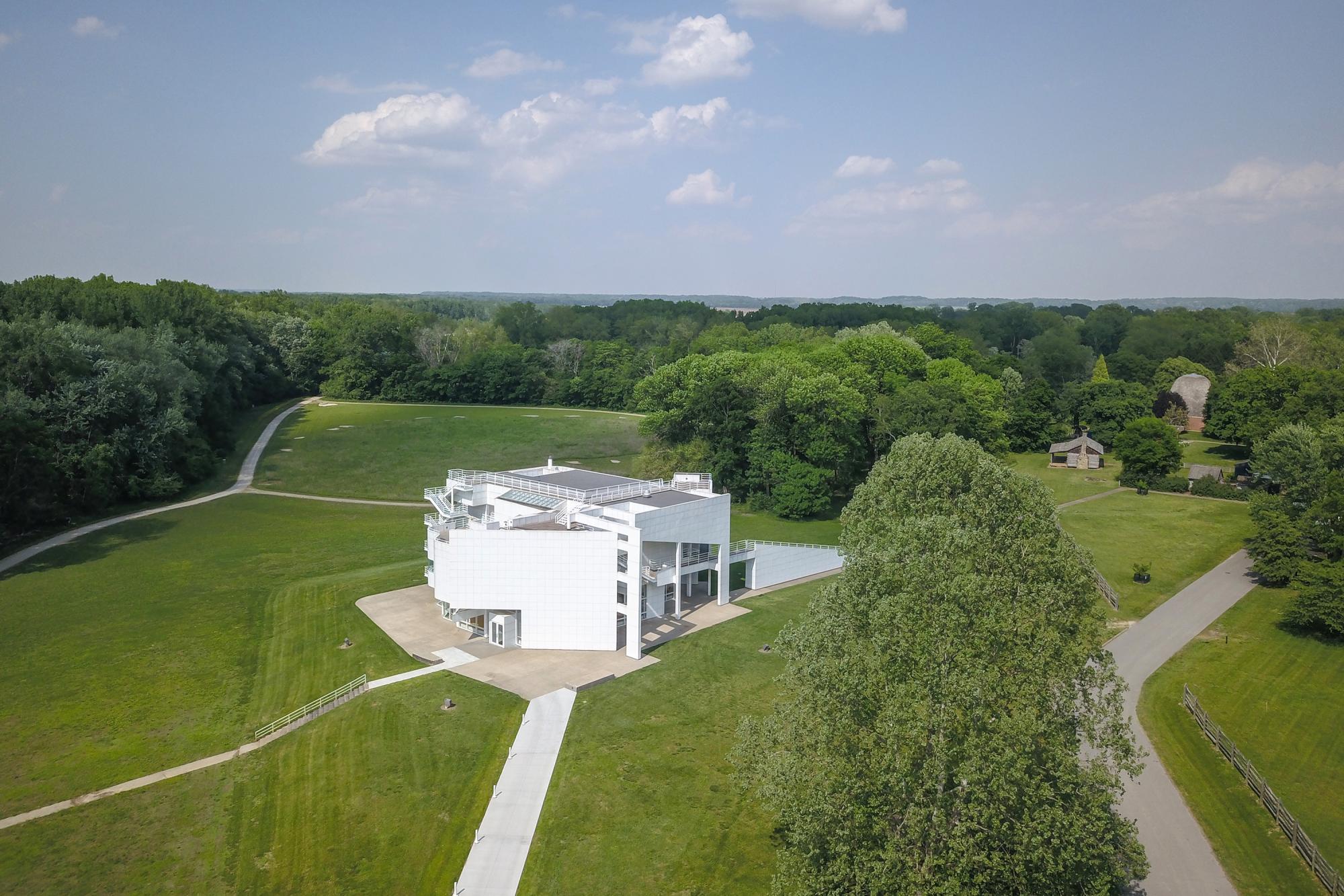 Evansville Indiana New Harmony e is for everyone